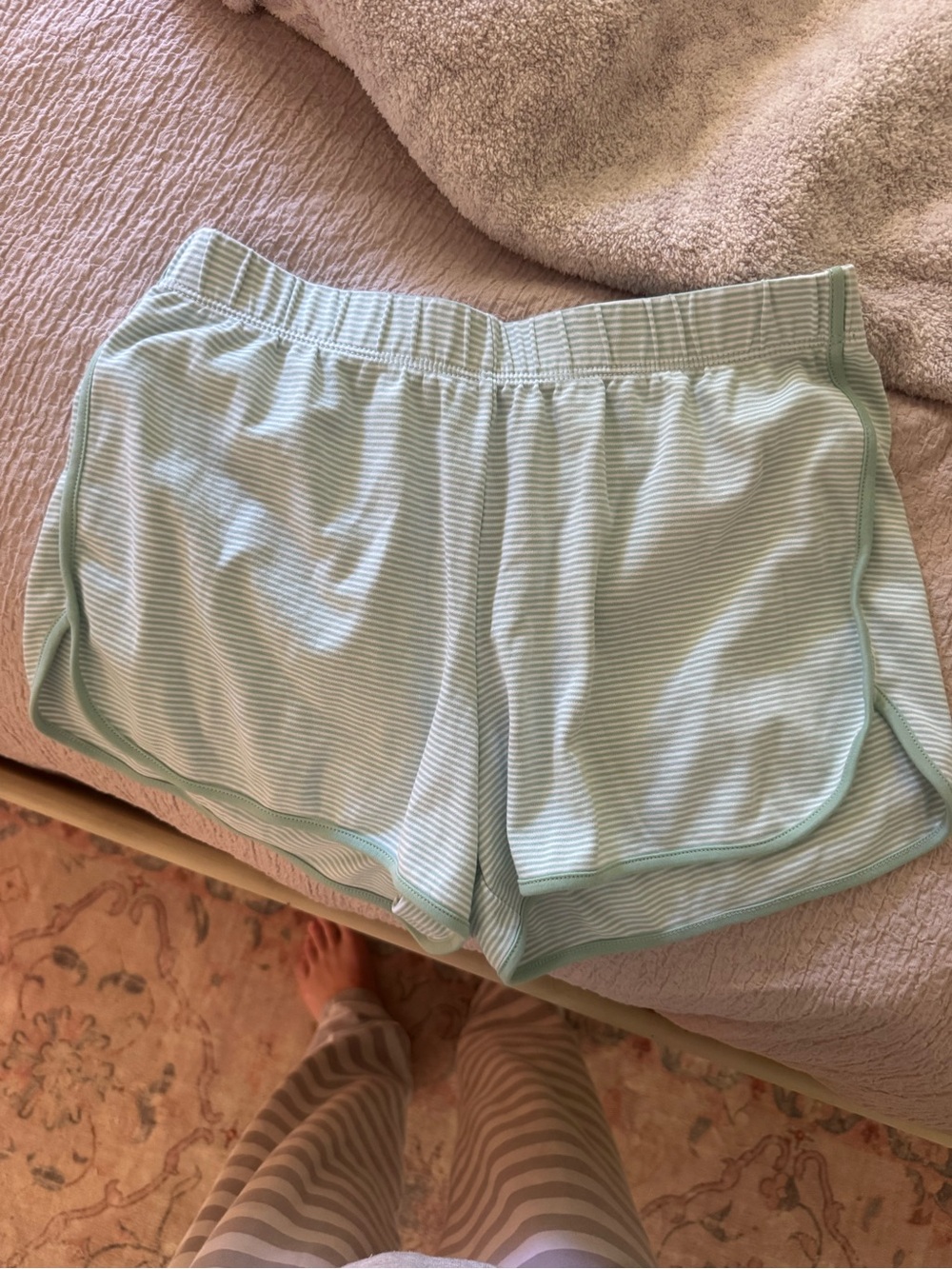 LAKE Parisian Green Shorts size XS NWOT